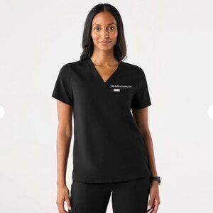 Fig's Catarina One Pocket Scrub Top